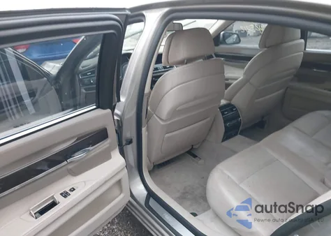 2012 BMW 750Li z USA, uszkodzony, nr VIN WBAKB8C50CC963246